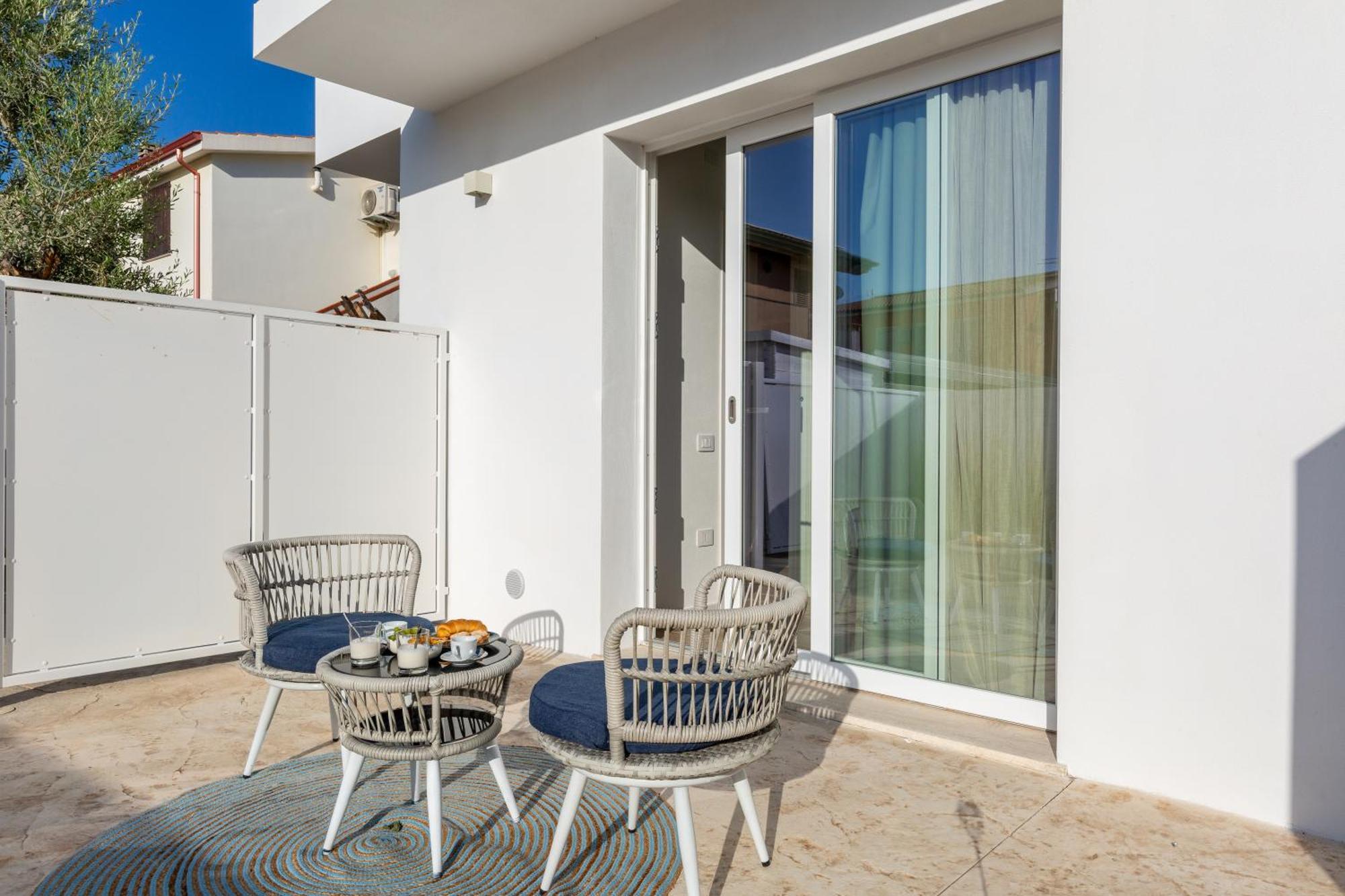 Delphis Pula Rooms Εξωτερικό φωτογραφία