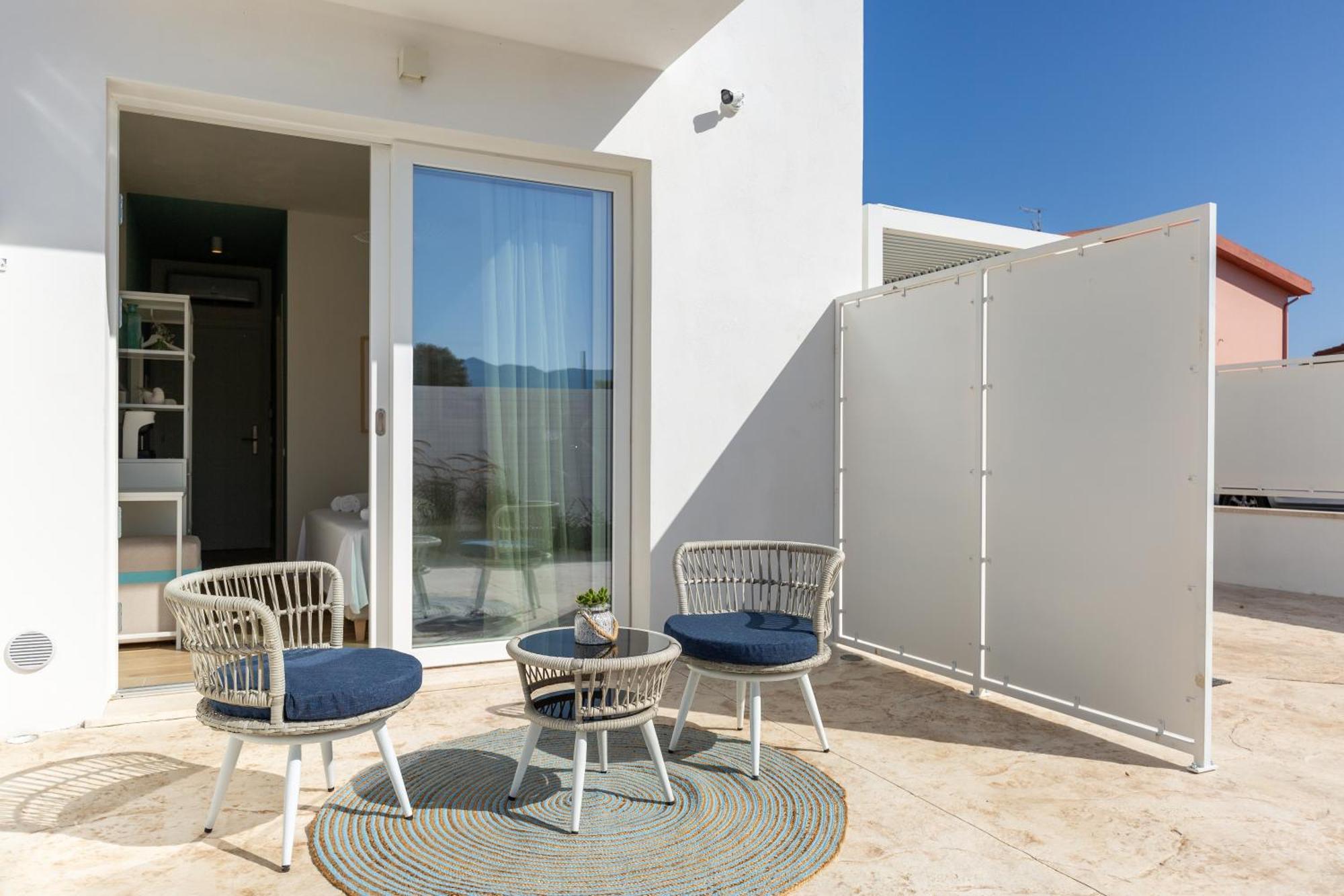 Delphis Pula Rooms Εξωτερικό φωτογραφία