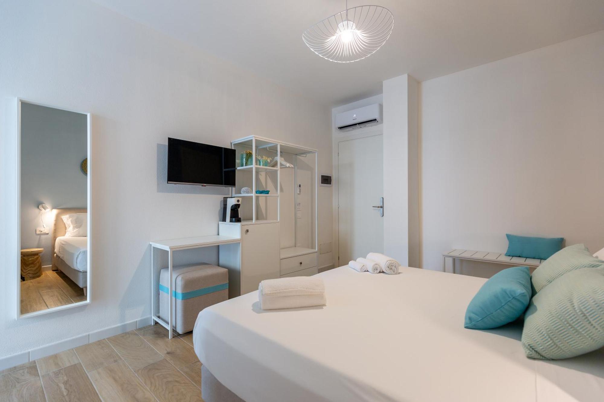 Delphis Pula Rooms Εξωτερικό φωτογραφία